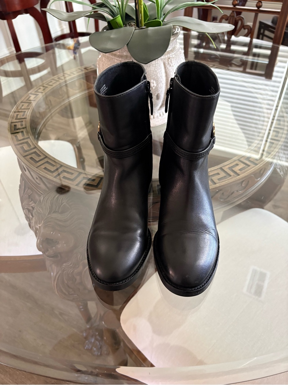 🖤🖤TORY BURCH MILLER 45mm BLACK CALF LEATHER ANKLE BOOTS!🖤🖤STYLE # 61151 - Picture 2 of 8